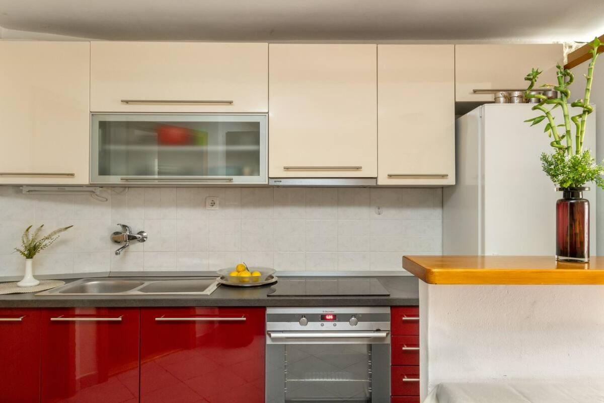 Aparrtment Terra- Combine Beach&Old Town Apartment สปลิท ภายนอก รูปภาพ